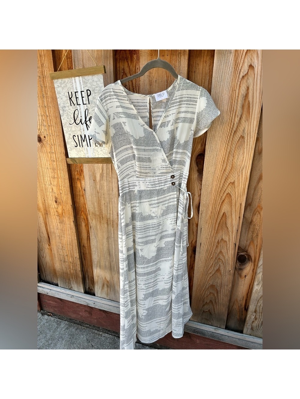 Sienna Sky Gray and White Midi Dress